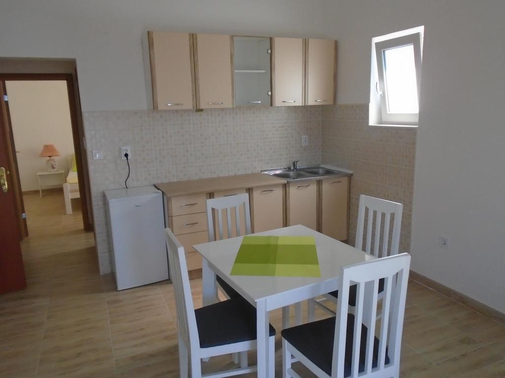 Apartments Kanli Kula Herceg Novi Ngoại thất bức ảnh